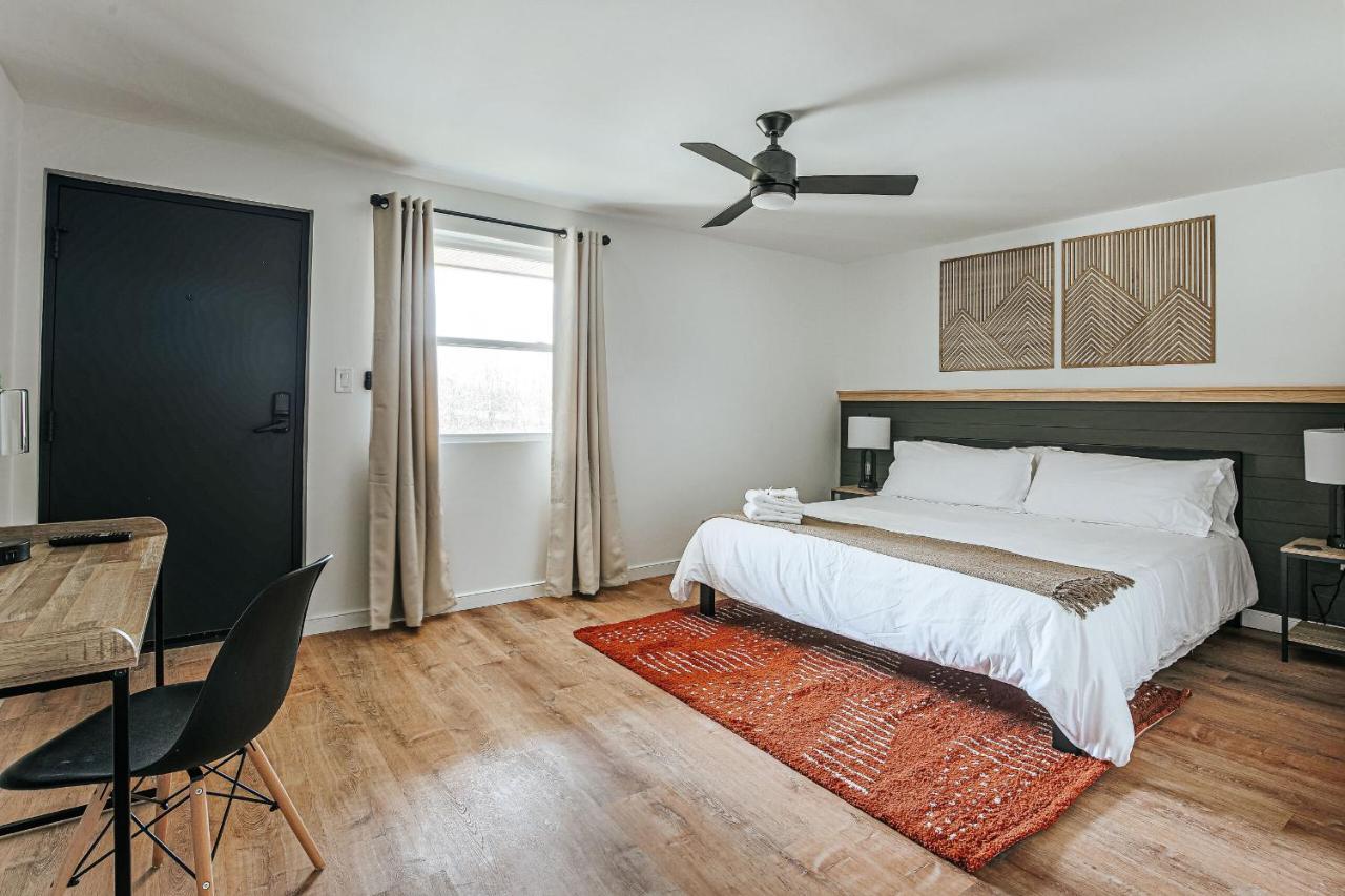 Grey Pine Lodge Waynesboro Kamer foto