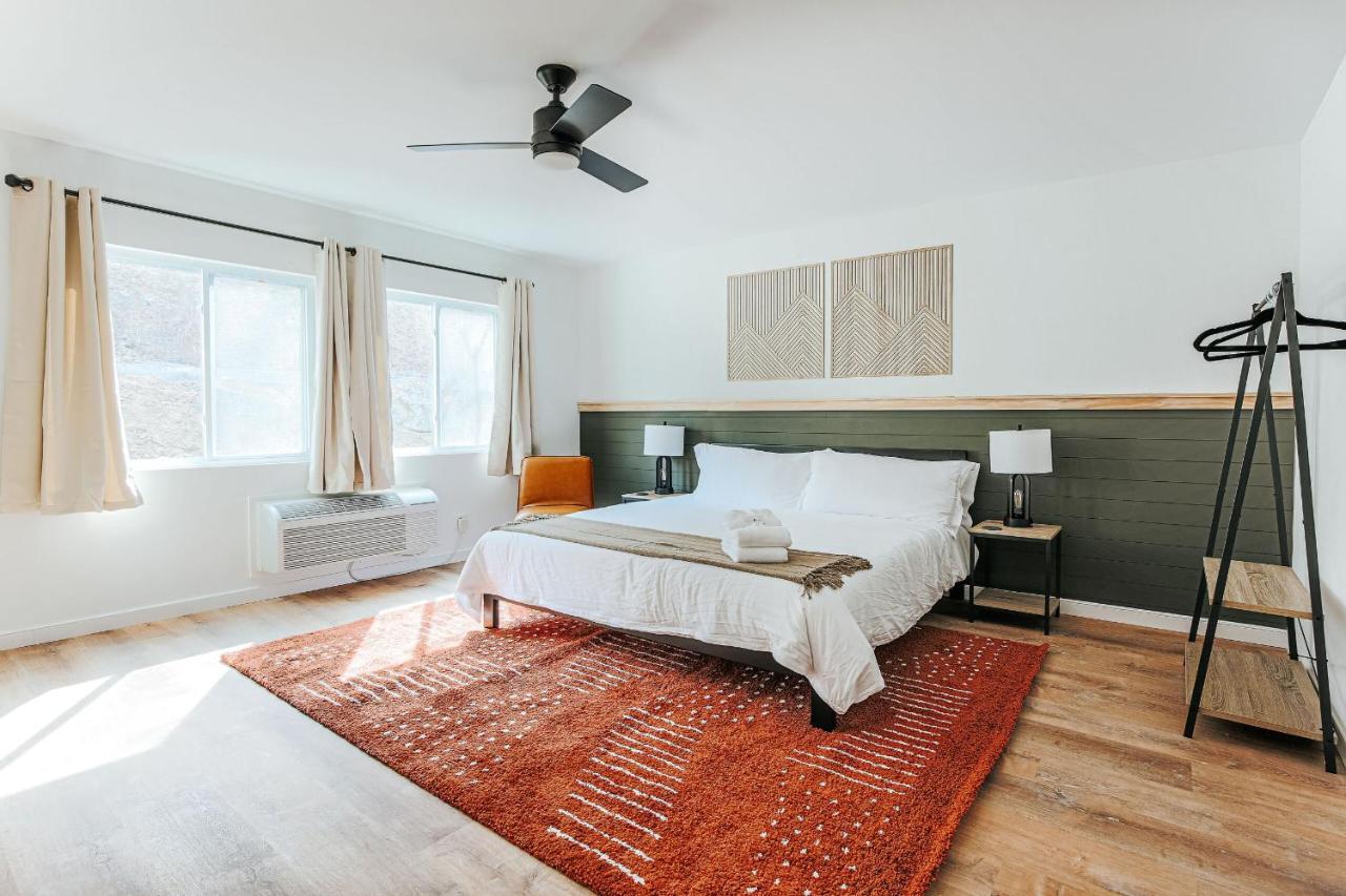 Grey Pine Lodge Waynesboro Kamer foto