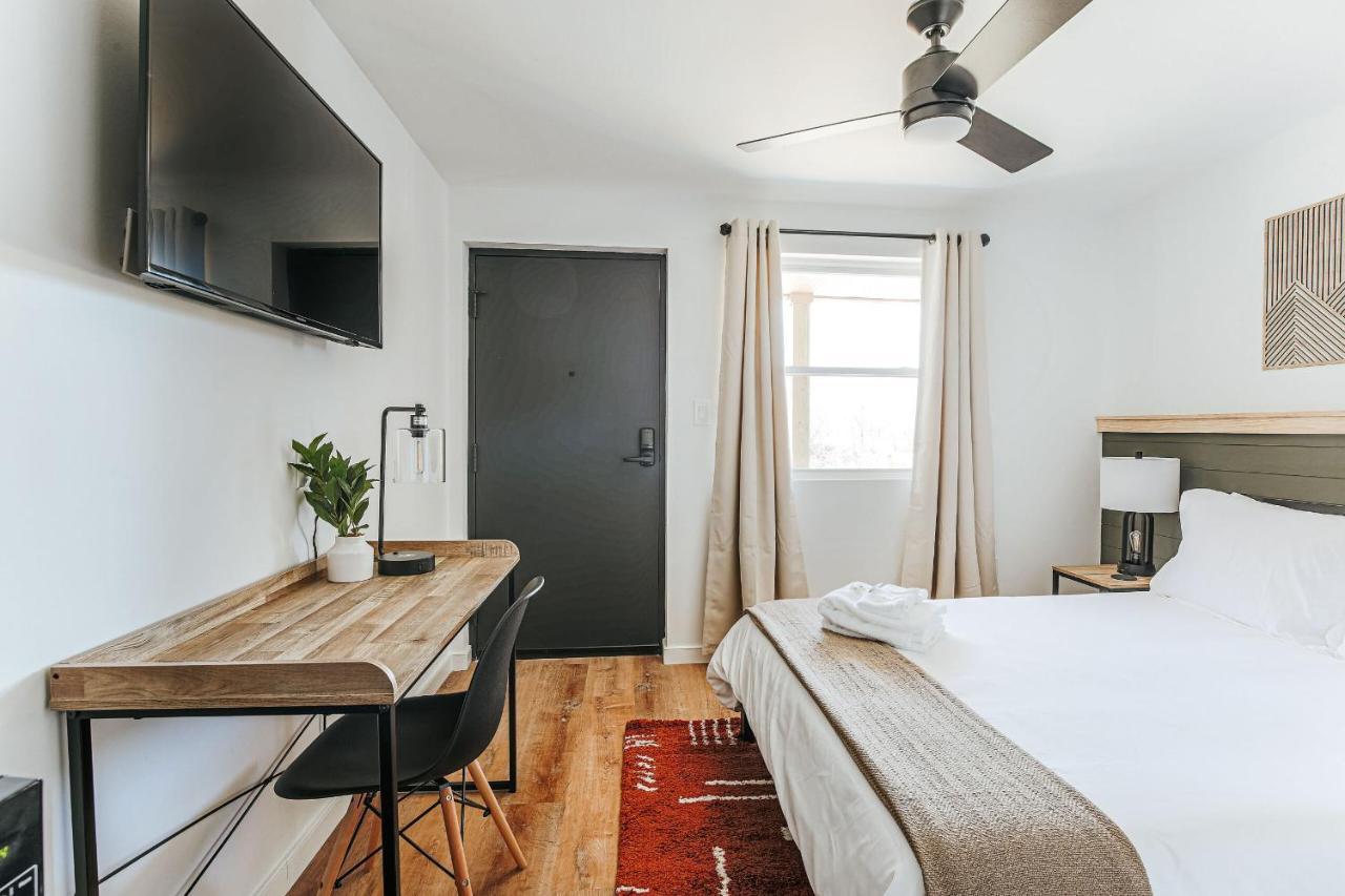 Grey Pine Lodge Waynesboro Kamer foto